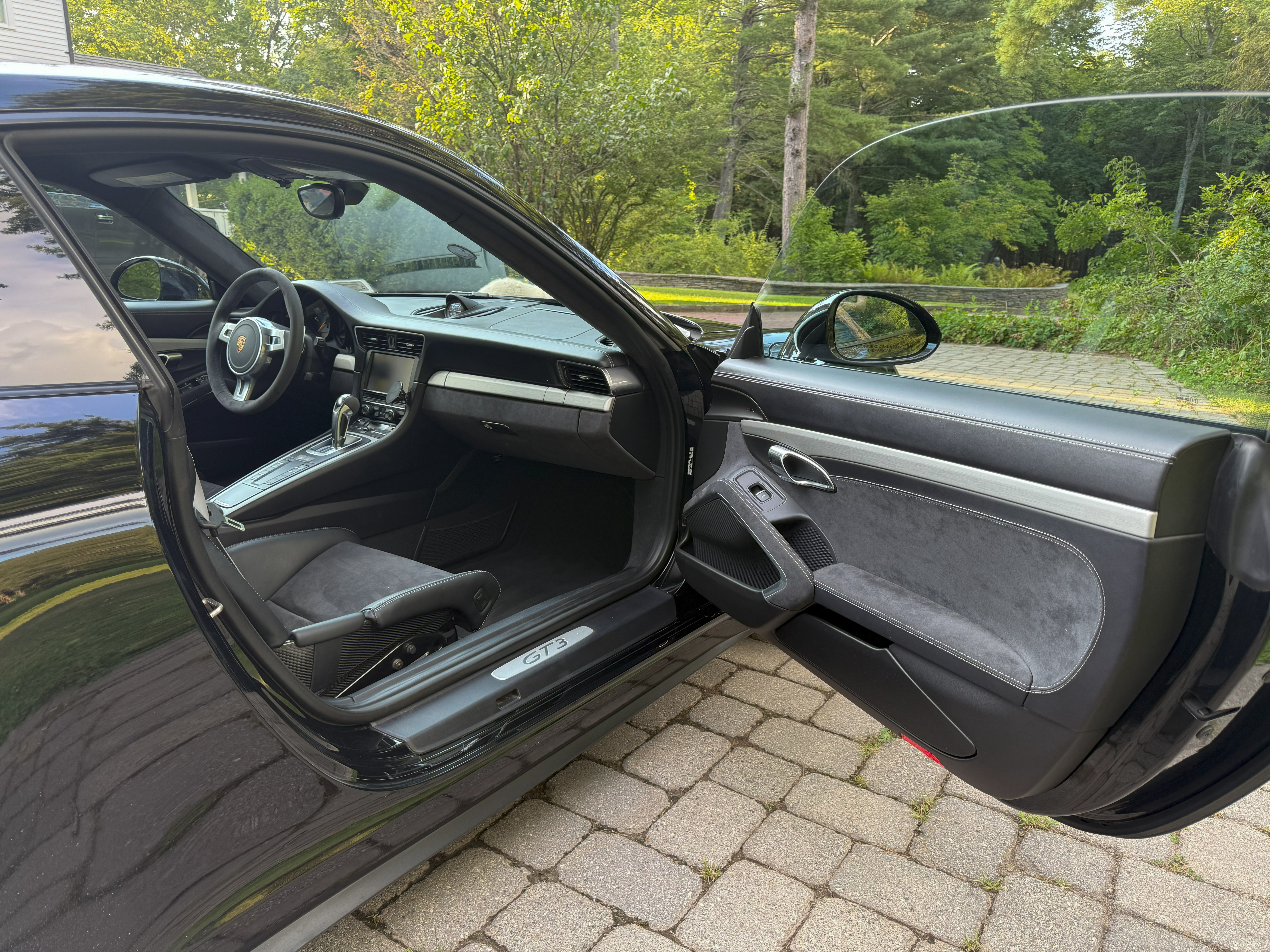 Used 2015 Porsche 911 GT3 RWD image 19