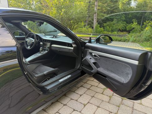 Used 2015 Porsche 911 GT3 image 19