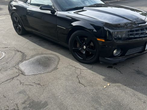 Used 2011 Chevrolet Camaro SS w/ RS Package image 2
