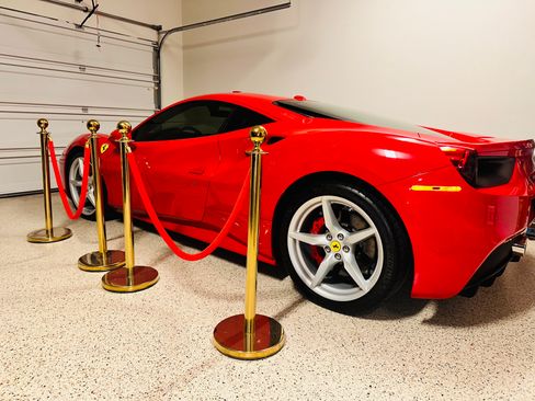 Used 2018 Ferrari 488 GTB image 8