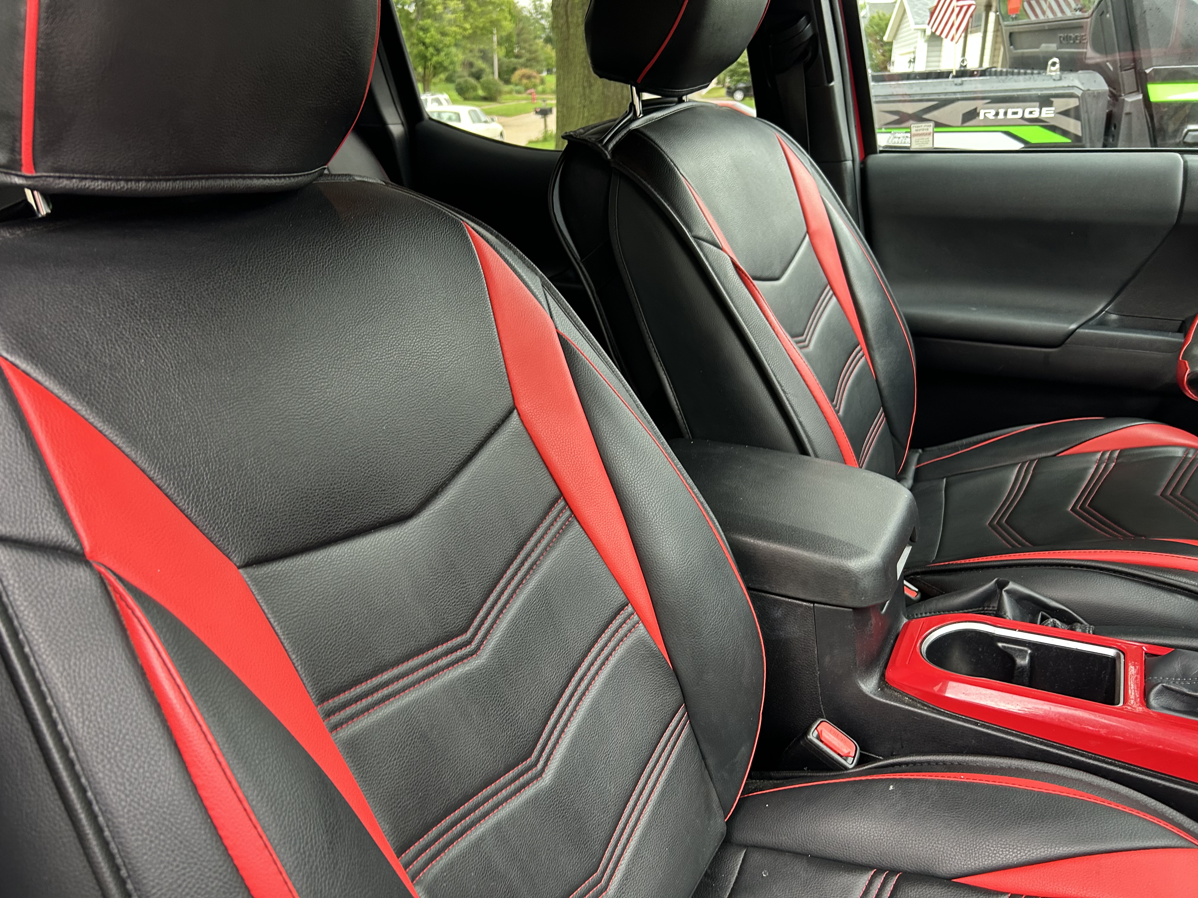 Used 2023 Toyota Tacoma TRD Sport w/ Technology Package AWD/4WD image 10