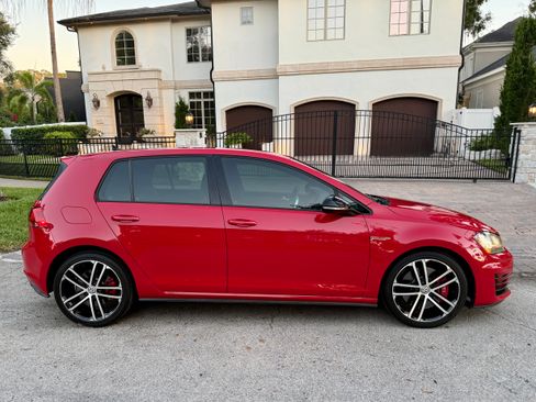 Used 2017 Volkswagen GTI Sport FWD image 9