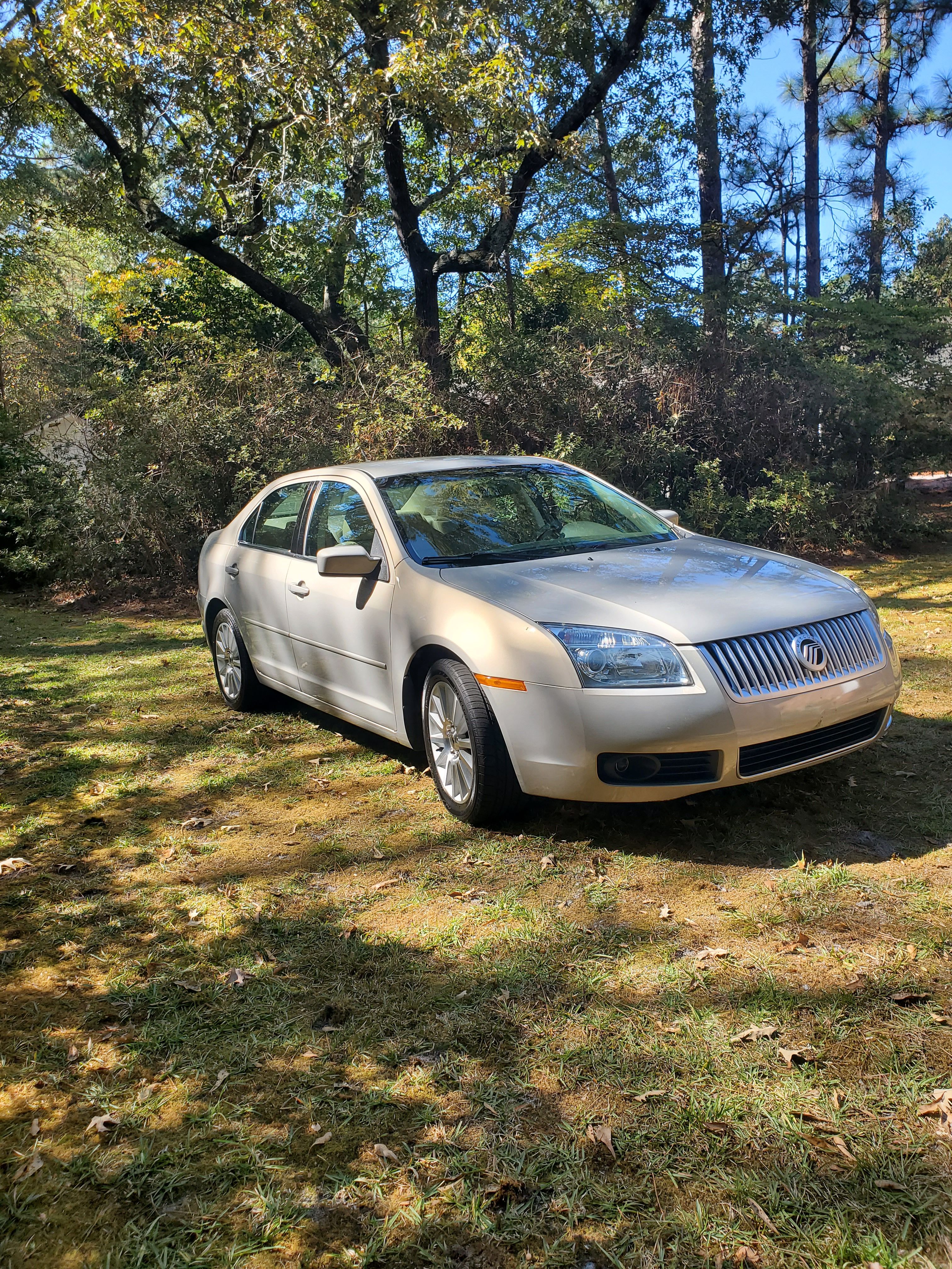 Used 2009 Mercury Milan Premier FWD image 5