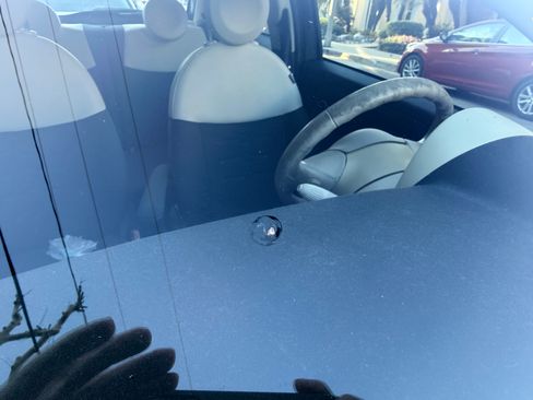 Used 2012 FIAT 500 Pop w/ Bose Premium Audio Pkg image 23