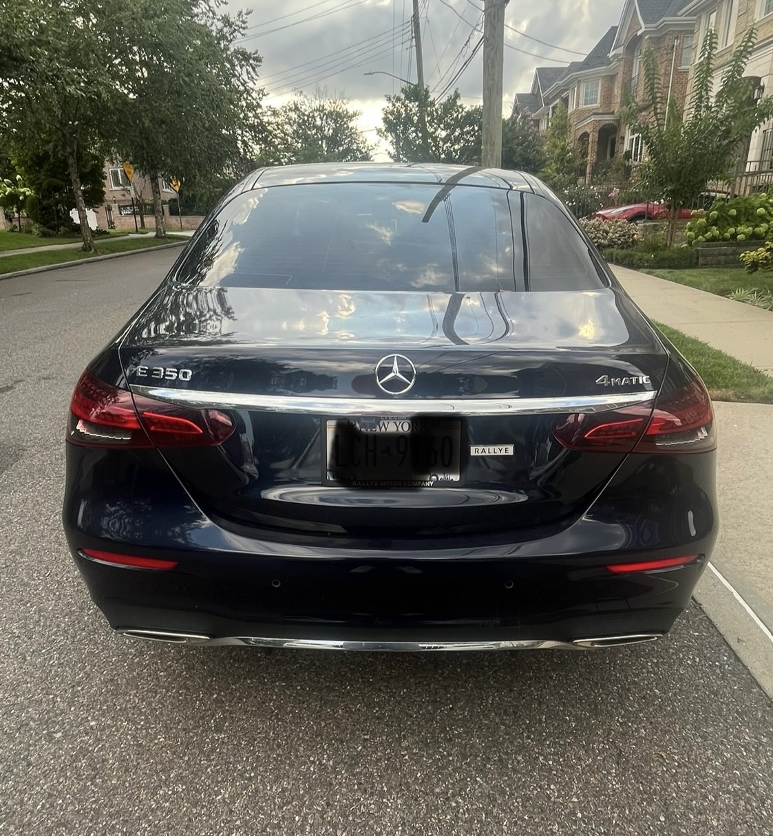 Used 2021 Mercedes-Benz E 350 4MATIC Sedan image 12
