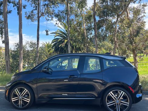Used 2021 BMW i3 image 2