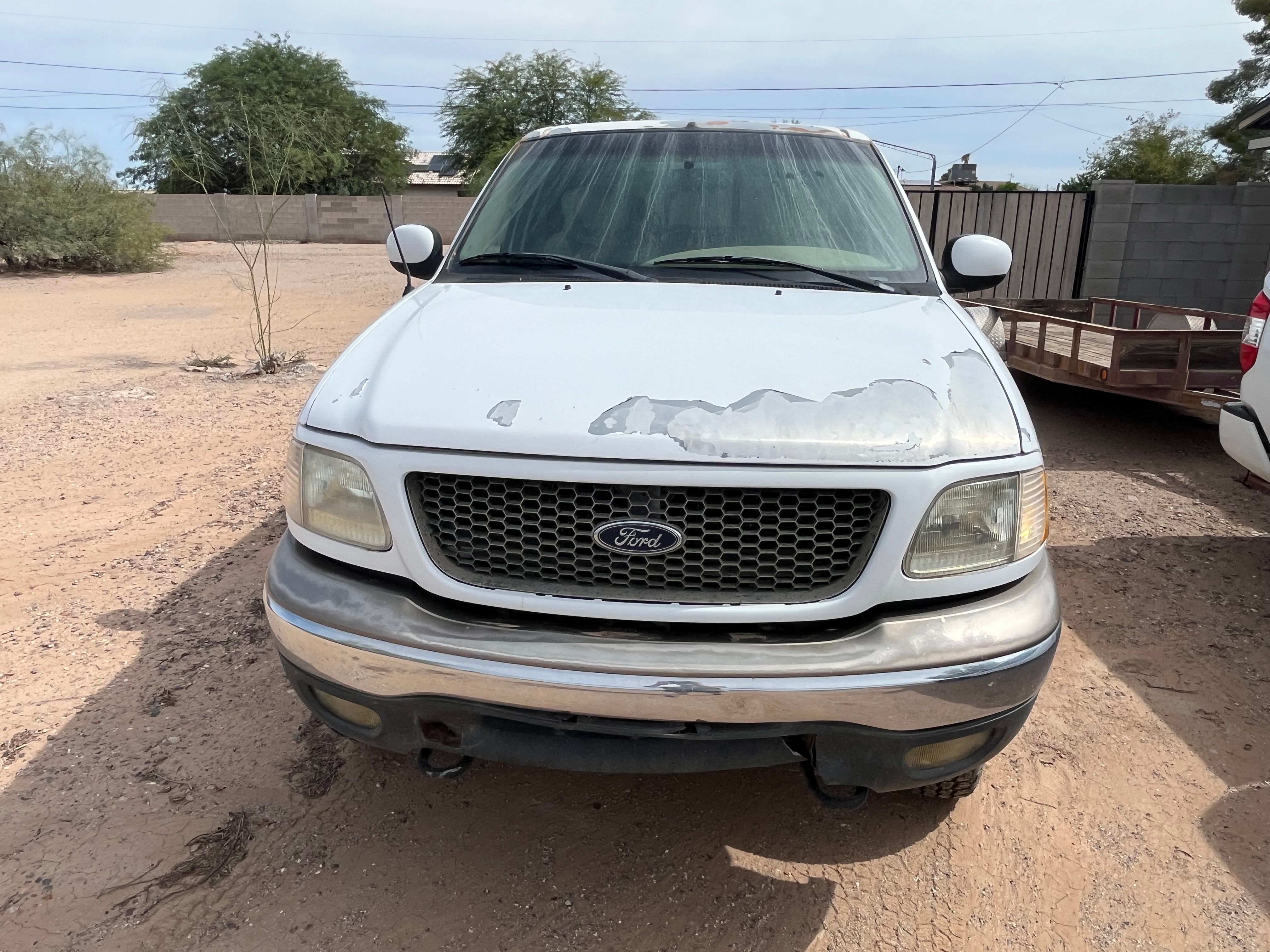 Used 2002 Ford F150 4x4 SuperCrew image 2