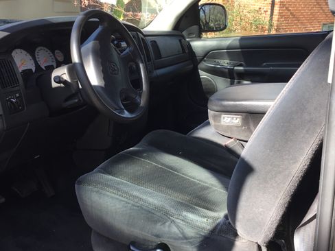 Used 2003 Dodge Ram 1500 Truck SLT image 8