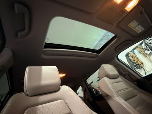 Used 2018 Honda CR-V Touring image 13