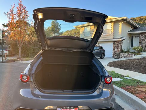 Used 2023 MAZDA MAZDA3 s image 16