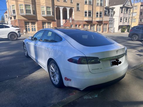 Used 2017 Tesla Model S 75D image 5