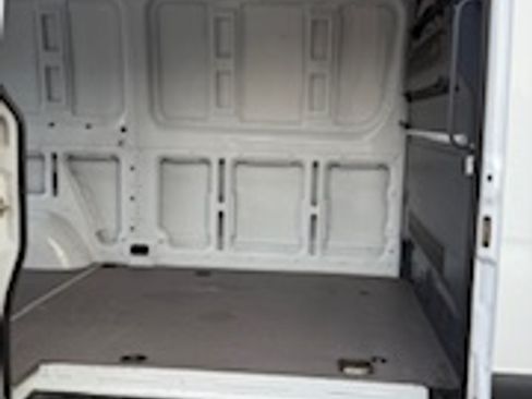 Used 2020 Mercedes-Benz Sprinter 2500 image 11