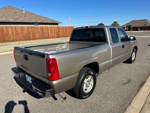 Used 2003 Chevrolet Silverado 1500 LS image 8