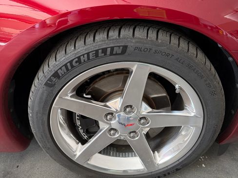 Used 2006 Chevrolet Corvette Convertible w/ Preferred Equipment Group image 8