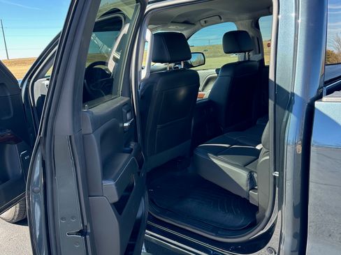 Used 2018 GMC Sierra 1500 SLT image 8