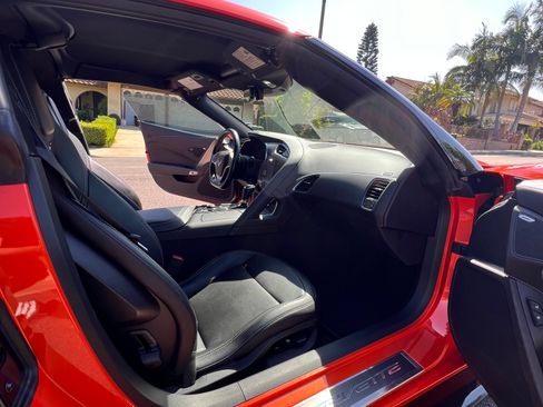 Used 2019 Chevrolet Corvette Grand Sport image 18