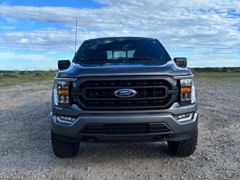 Used 2022 Ford F150 XLT w/ Equipment Group 302A High AWD/4WD image 4