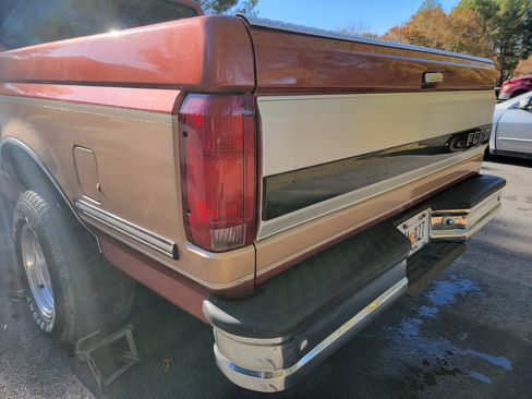 Used 1995 Ford F150 2WD Regular Cab image 13