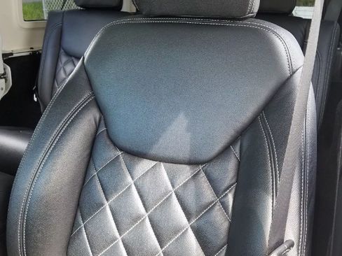 Used 2015 Jeep Wrangler Unlimited Sport w/ Quick Order Package 24S image 10