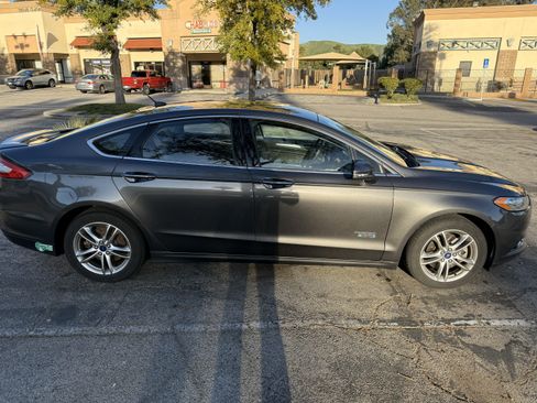 Used 2015 Ford Fusion Energi Titanium image 5