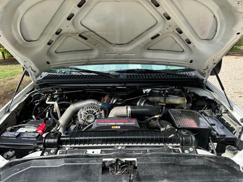 Used 2006 Ford F350 XL image 11