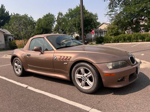 Used 2002 BMW Z3 2.5i RWD image 4