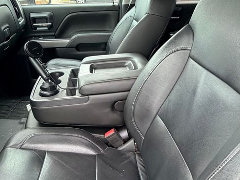 Used 2015 Chevrolet Silverado 2500 LT w/ LT Convenience Package image 10