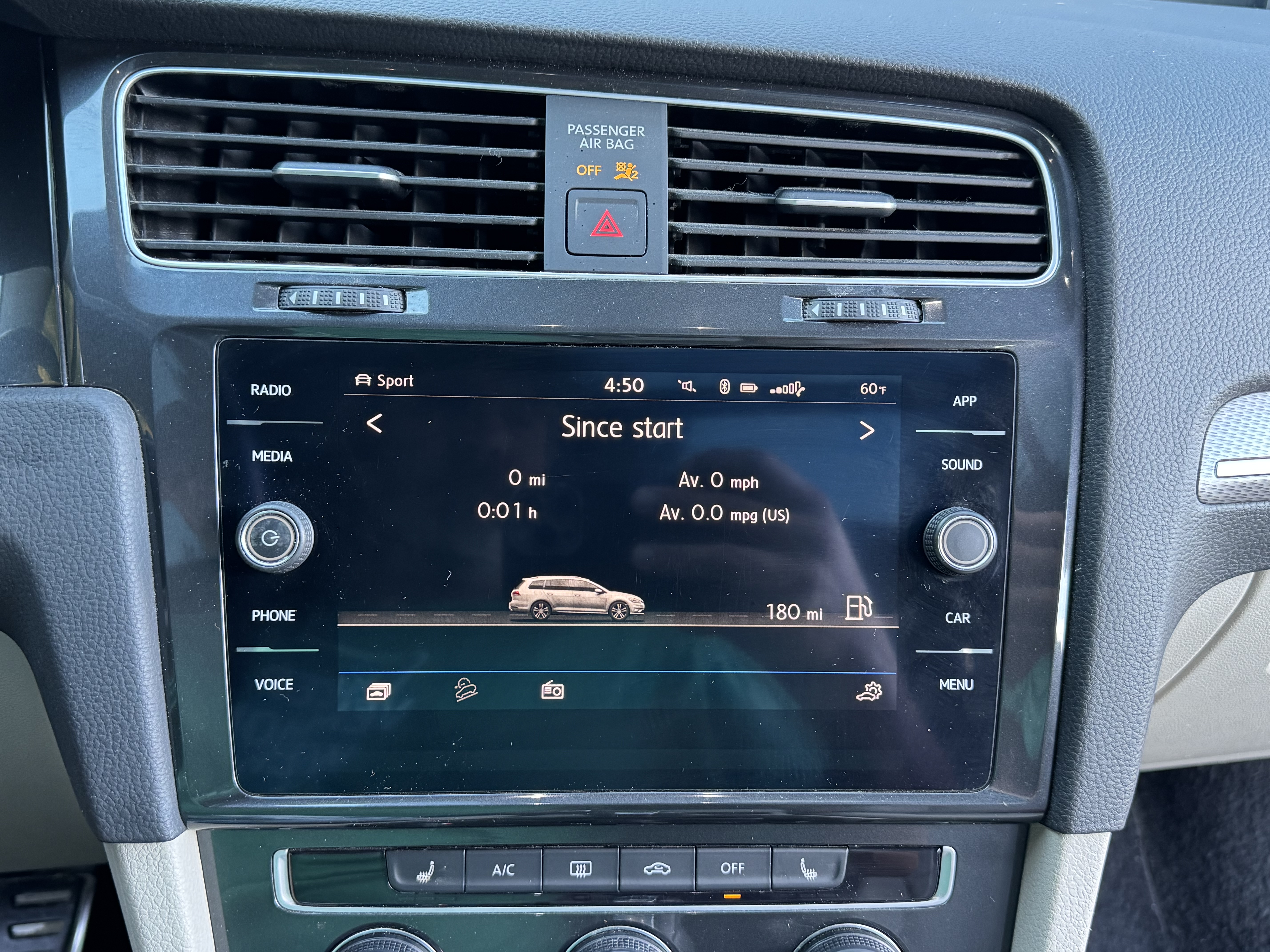 Used 2019 Volkswagen Golf Alltrack SE AWD/4WD image 16