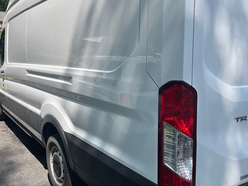 Used 2022 Ford Transit 250 148 High Roof Extended RWD image 8