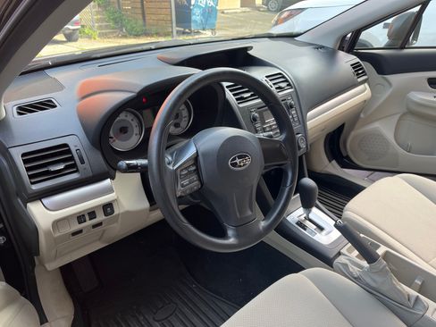 Used 2013 Subaru Impreza 2.0i image 8