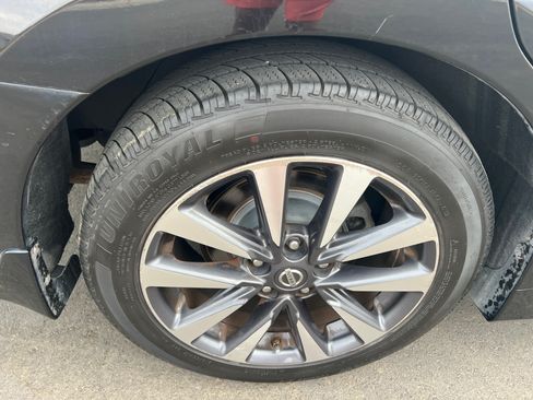 Used 2016 Nissan Altima 2.5 SL w/ 2.5 Technology Package image 10