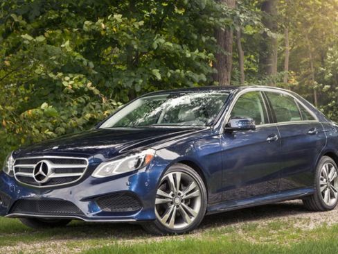 Used 2014 Mercedes-Benz E 350 4MATIC Coupe image 1