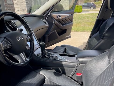 Used 2014 INFINITI Q50 S 3.7 Sedan 4D w/ Navigation Package image 17