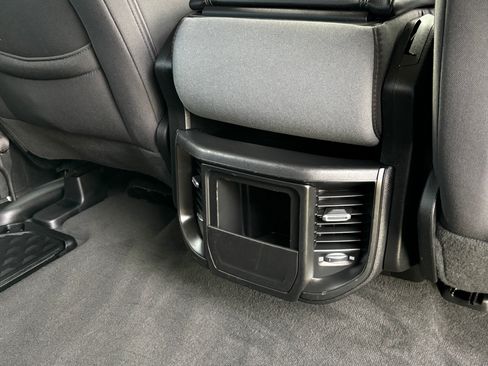 Used 2020 RAM 1500 Big Horn AWD/4WD image 19