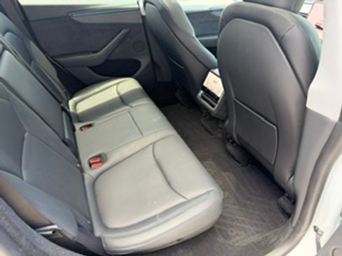 Used 2026 Tesla Model Y AWD image 6