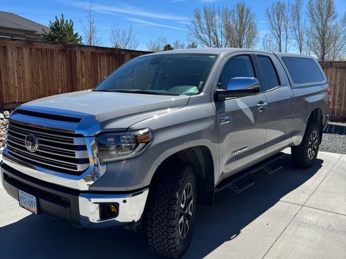 Used 2021 Toyota Tundra Limited w/ Limited Premium Package image 1