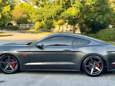 Used 2015 Ford Mustang GT Premium w/ Equipment Group 401A RWD image 8