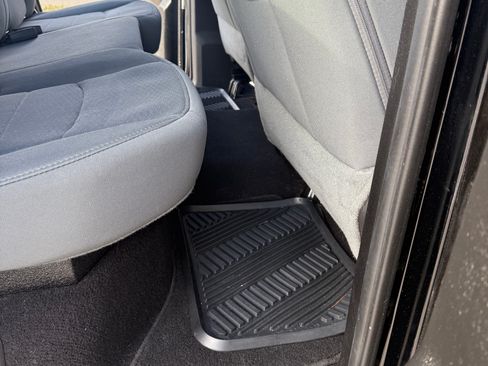 Used 2013 RAM 1500 Express image 5