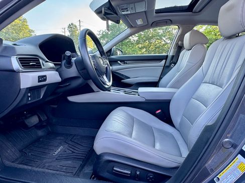 Used 2018 Honda Accord EX-L image 4