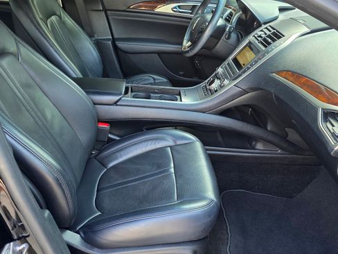 Used 2019 Lincoln MKZ Reserve image 14