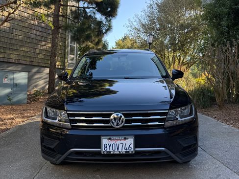 Used 2021 Volkswagen Tiguan S image 6