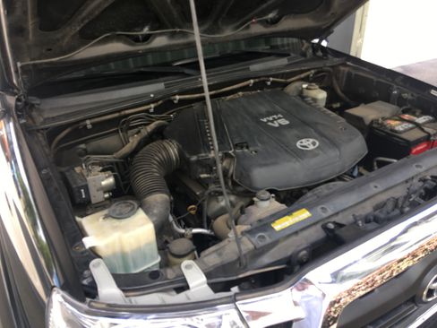 Used 2007 Toyota Tacoma PreRunner w/ SR5 Pkg #2 RWD image 13