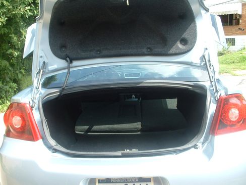 Used 2013 Dodge Avenger SXT w/ Rallye Appearance Group image 8