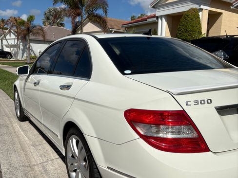 Used 2011 Mercedes-Benz C 300 C 300 Sport Sedan 4D image 6