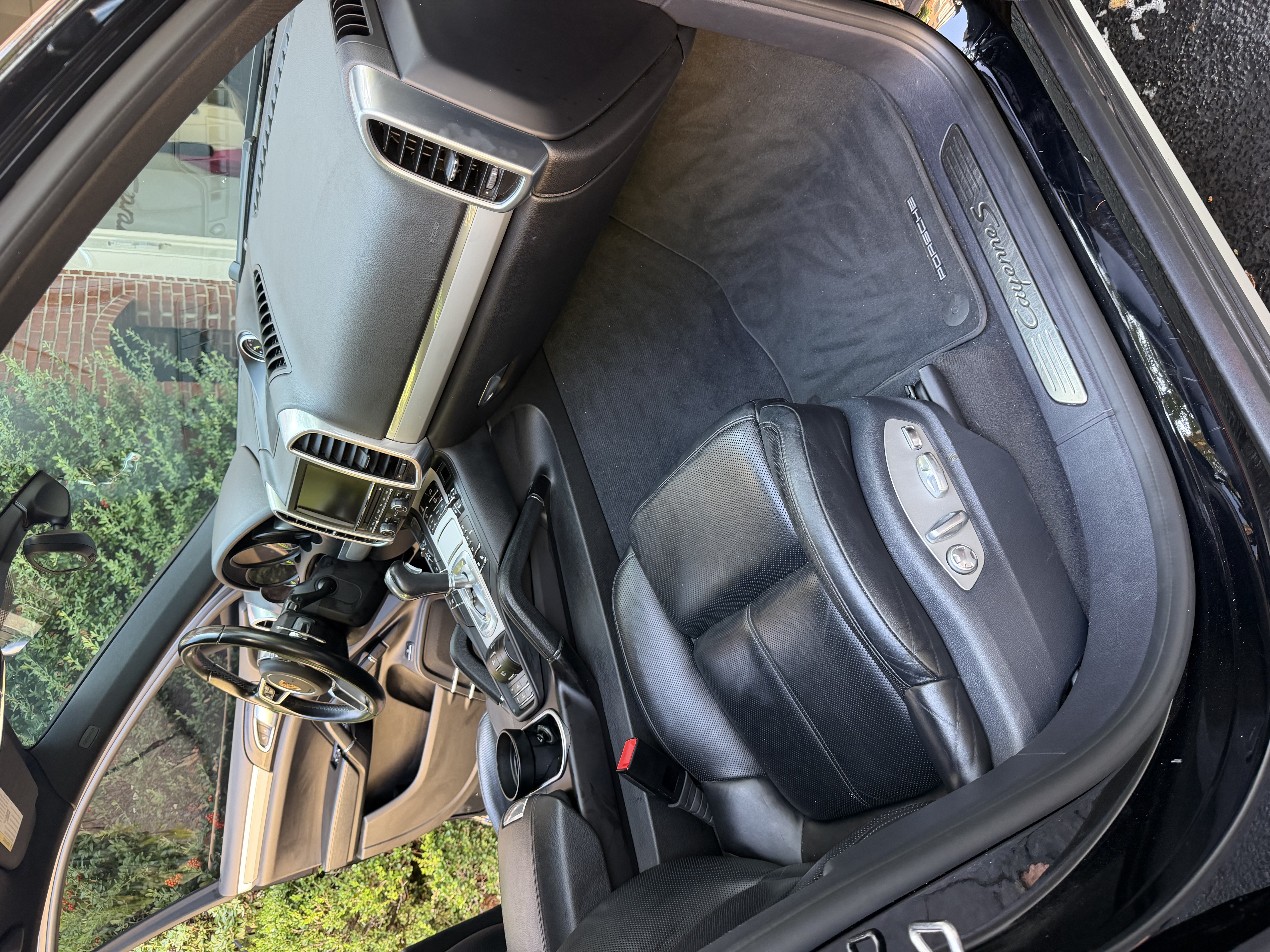 Used 2016 Porsche Cayenne S AWD/4WD image 17