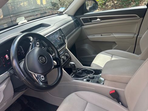 Used 2019 Volkswagen Atlas SEL image 5