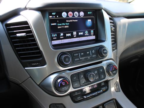 Used 2020 Chevrolet Tahoe LT image 10