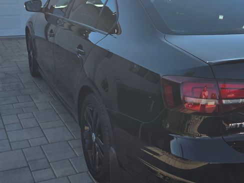 Used 2018 Volkswagen Jetta Sport image 5