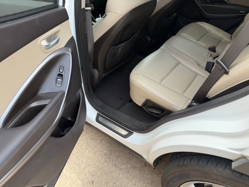 Used 2014 Hyundai Santa Fe Sport 2.0T w/ Technology Package 05 FWD image 8