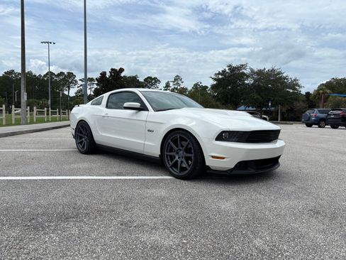 Used 2012 Ford Mustang GT Premium w/ Brembo Brake Pkg RWD image 10
